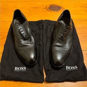 Hugo Boss Men's Classic Black Oxfords